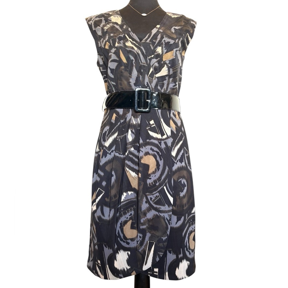 AGB Womans 6 Sleeveless Midi Dress in Black abstract design and built in belt